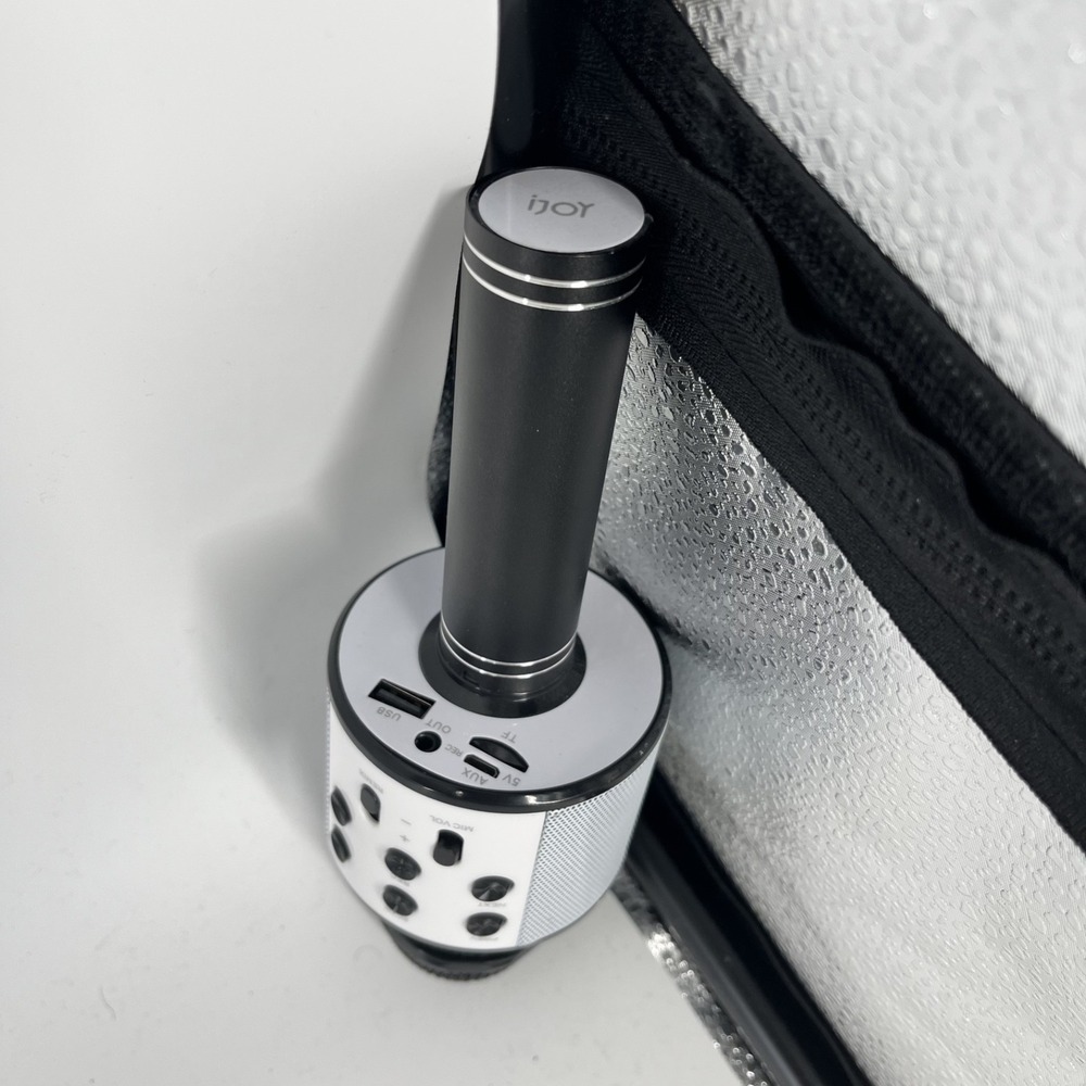 iJoy OPEN MIC Bluetooth Speaker & Karaoke Microphone (no charging USB cord) - Picture 3 of 3